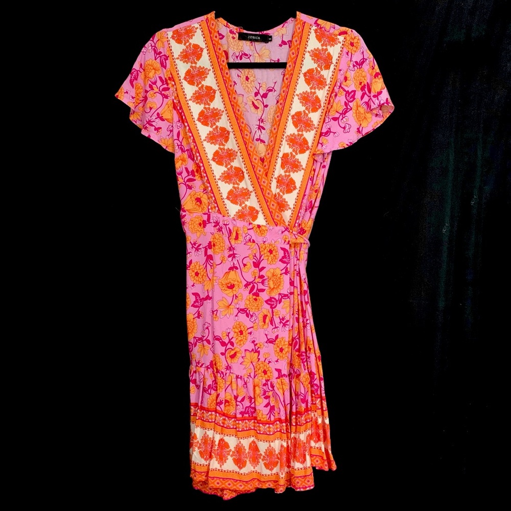 Zesica Bohemian Style Wraparound Dress